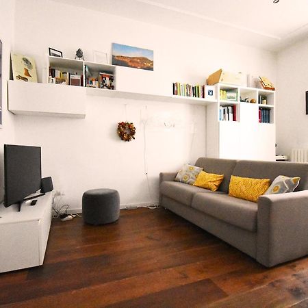 Corte Del 6 - Cozy Modern Flat Apartment มิลาน ภายนอก รูปภาพ