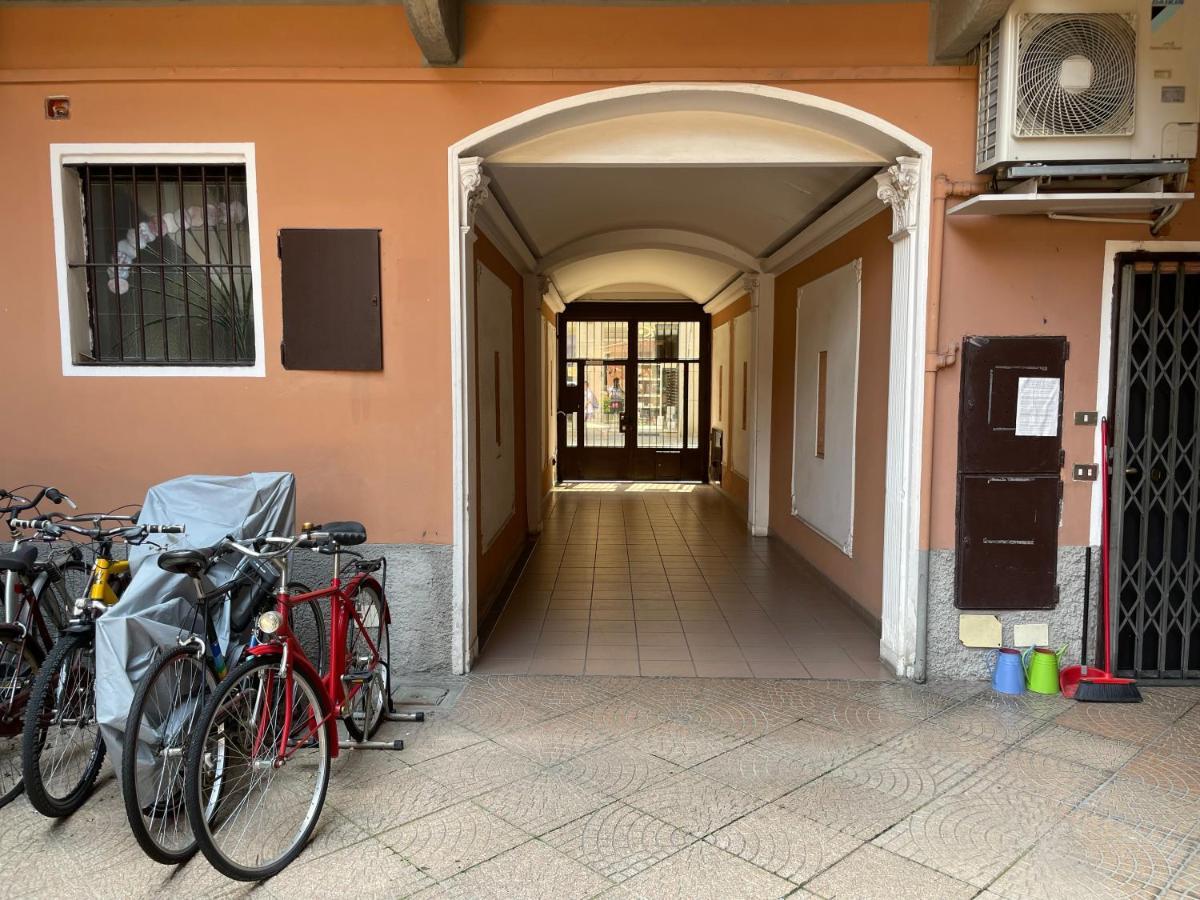 Corte Del 6 - Cozy Modern Flat Apartment มิลาน ภายนอก รูปภาพ